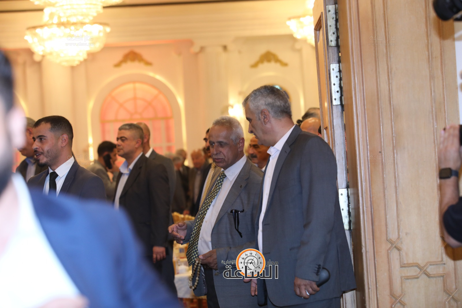 Madar Al-Saa Images 0.47726240646602425