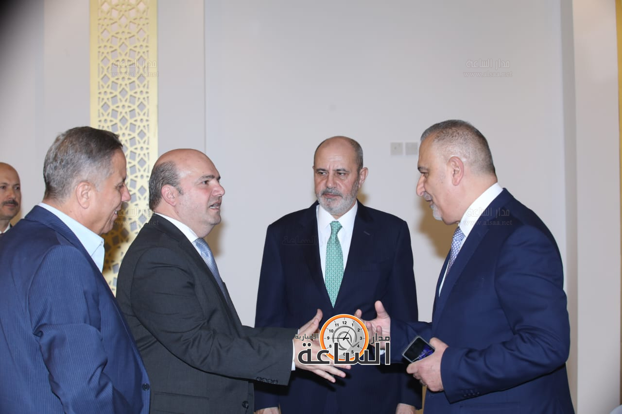 Madar Al-Saa Images 0.9615875272619956