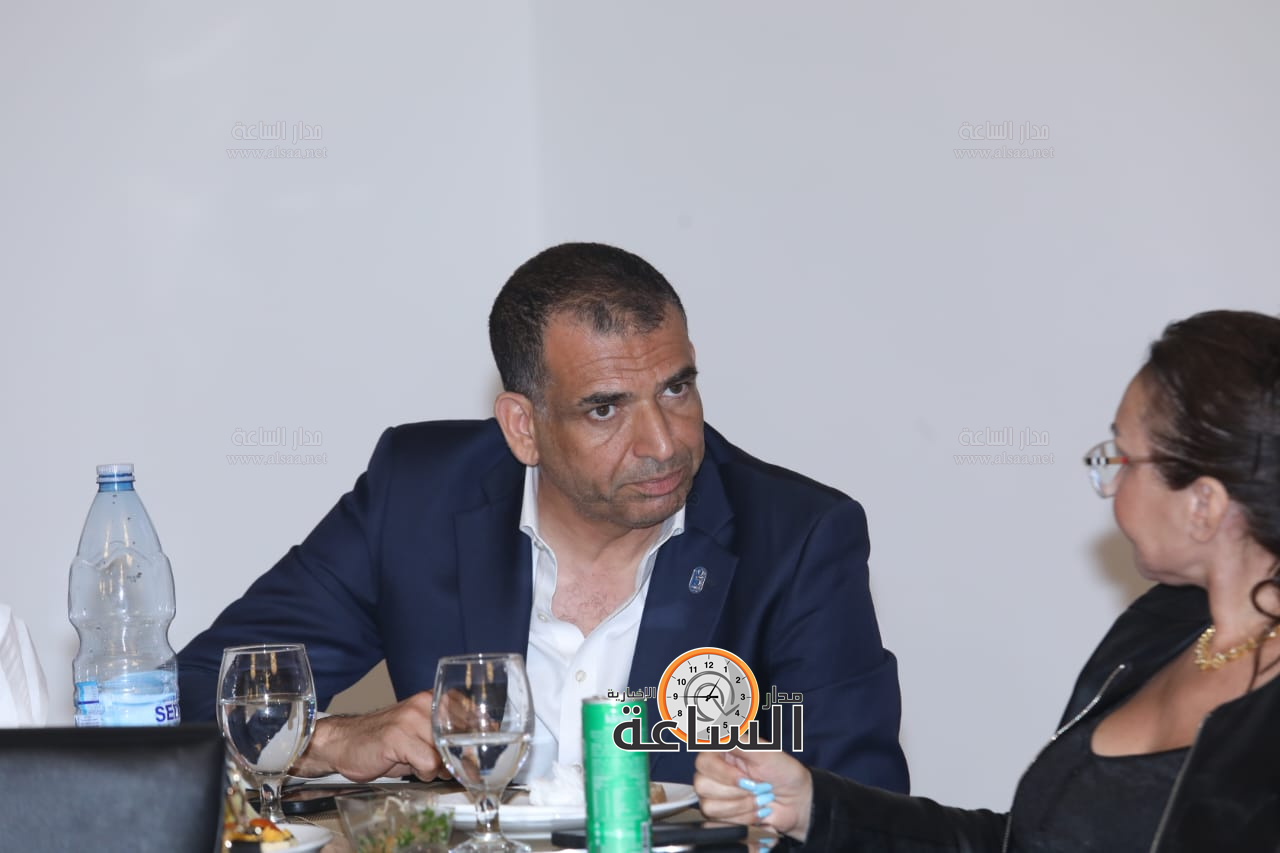 Madar Al-Saa Images 0.39488248029867457