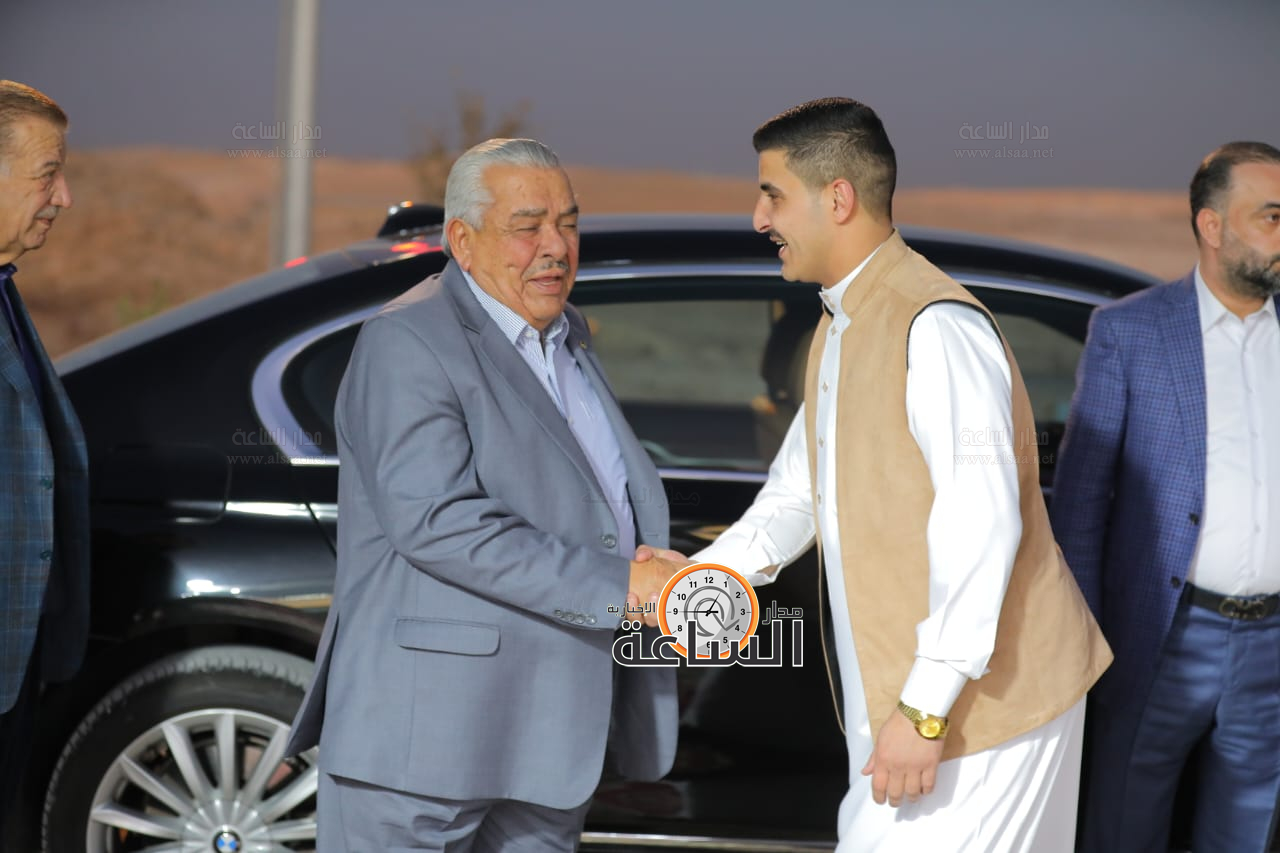 Madar Al-Saa Images 0.4221776548374765