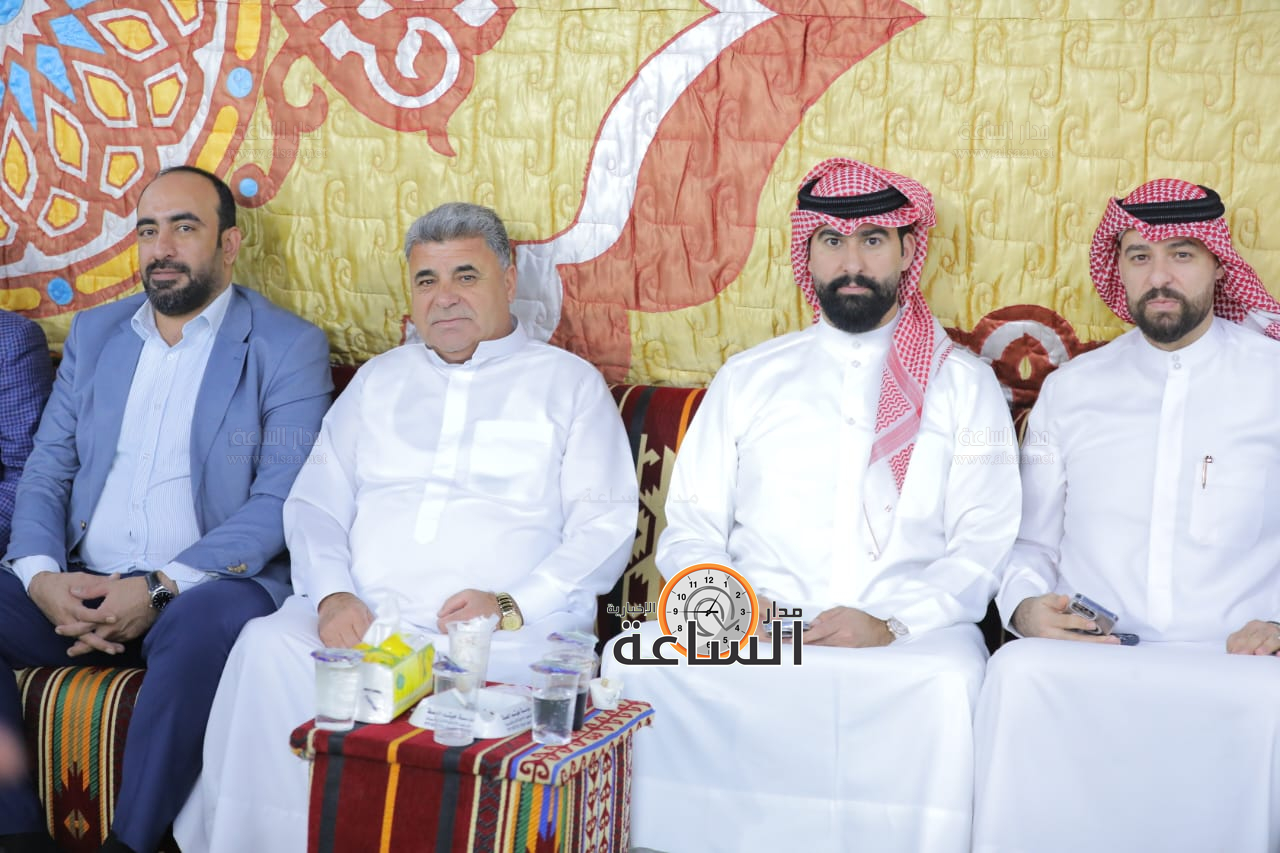 Madar Al-Saa Images 0.8809563273520635