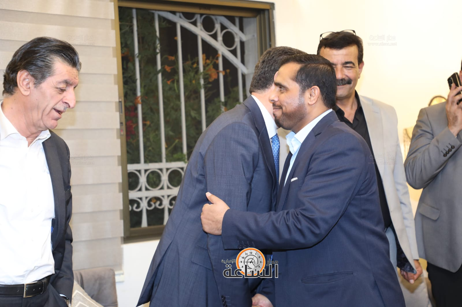 Madar Al-Saa Images 0.18693421494912021