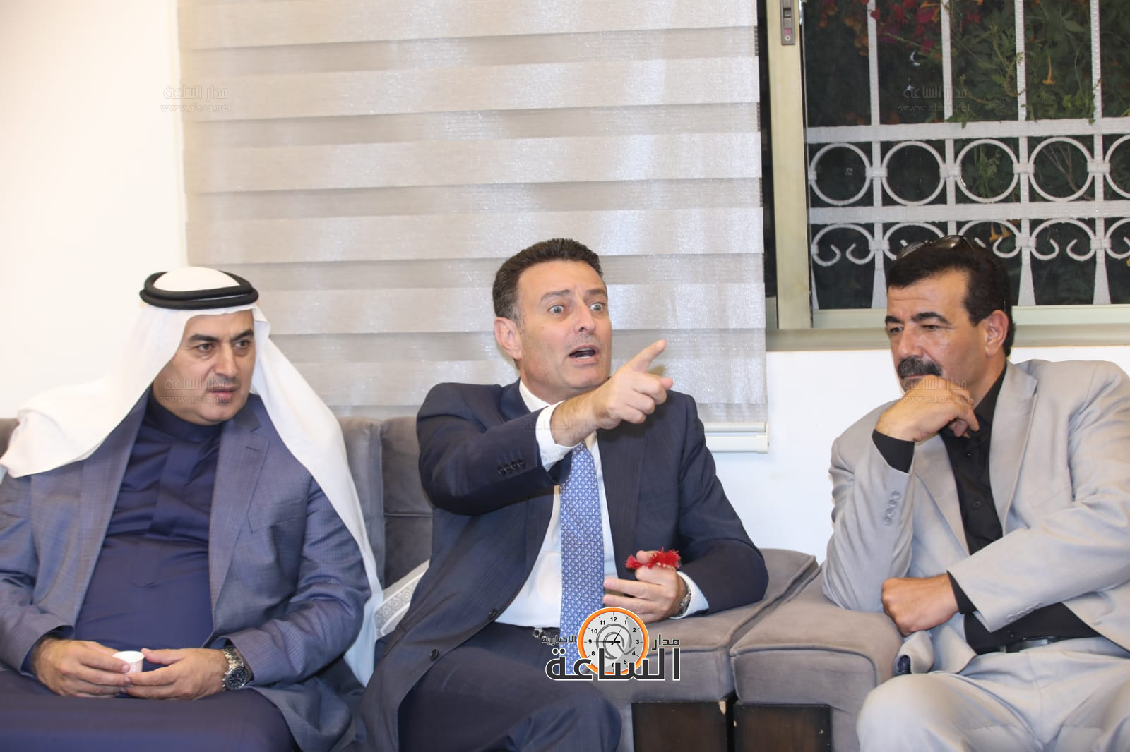 Madar Al-Saa Images 0.43653077642416127