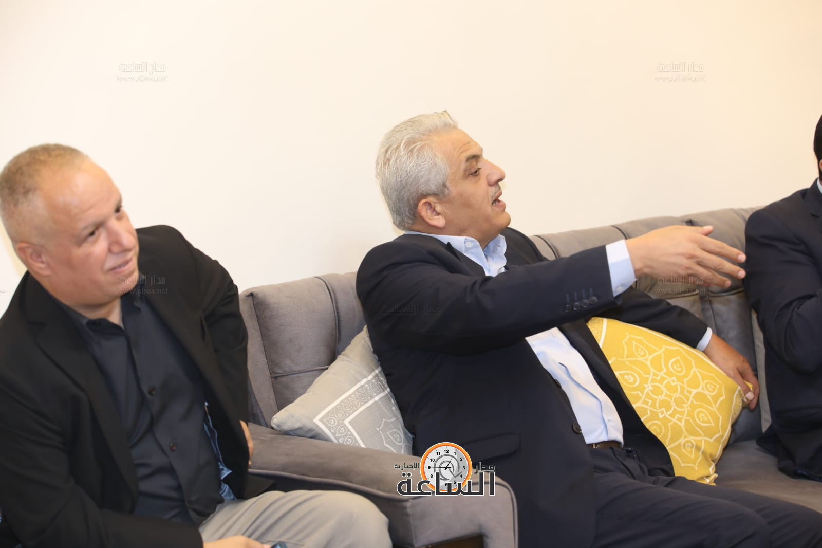 Madar Al-Saa Images 0.8864871911558732