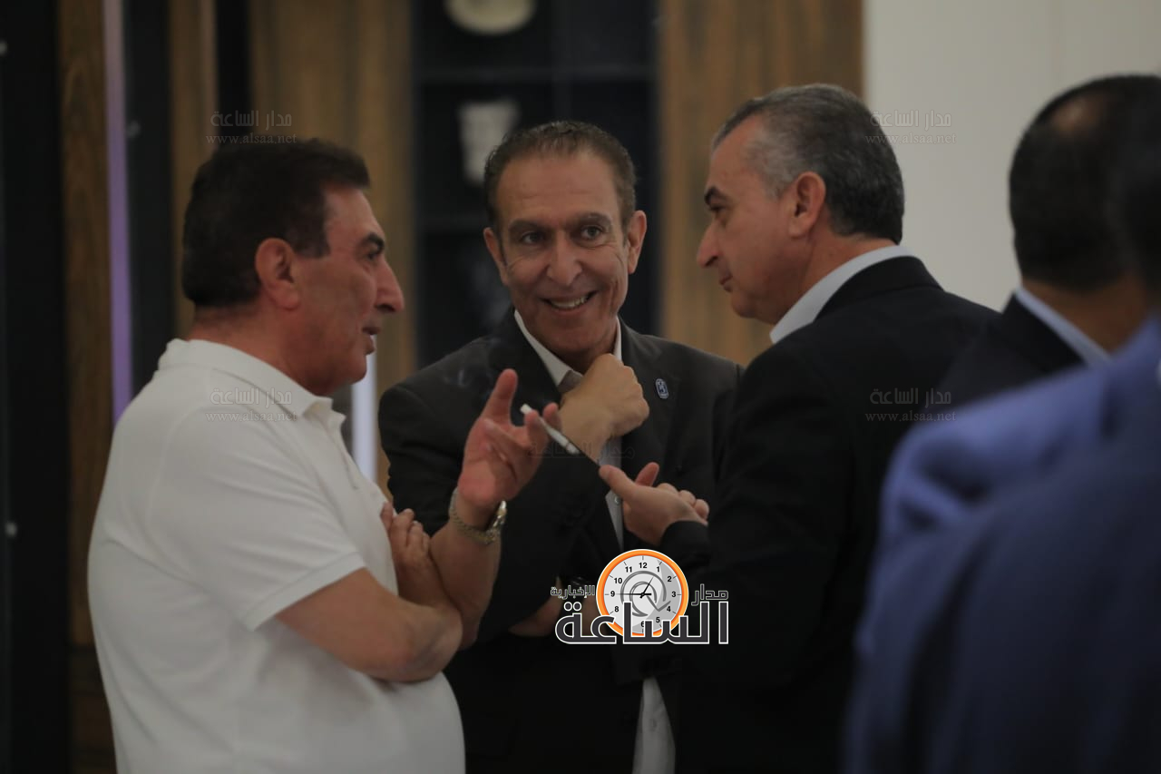 Madar Al-Saa Images 0.6958869104681624