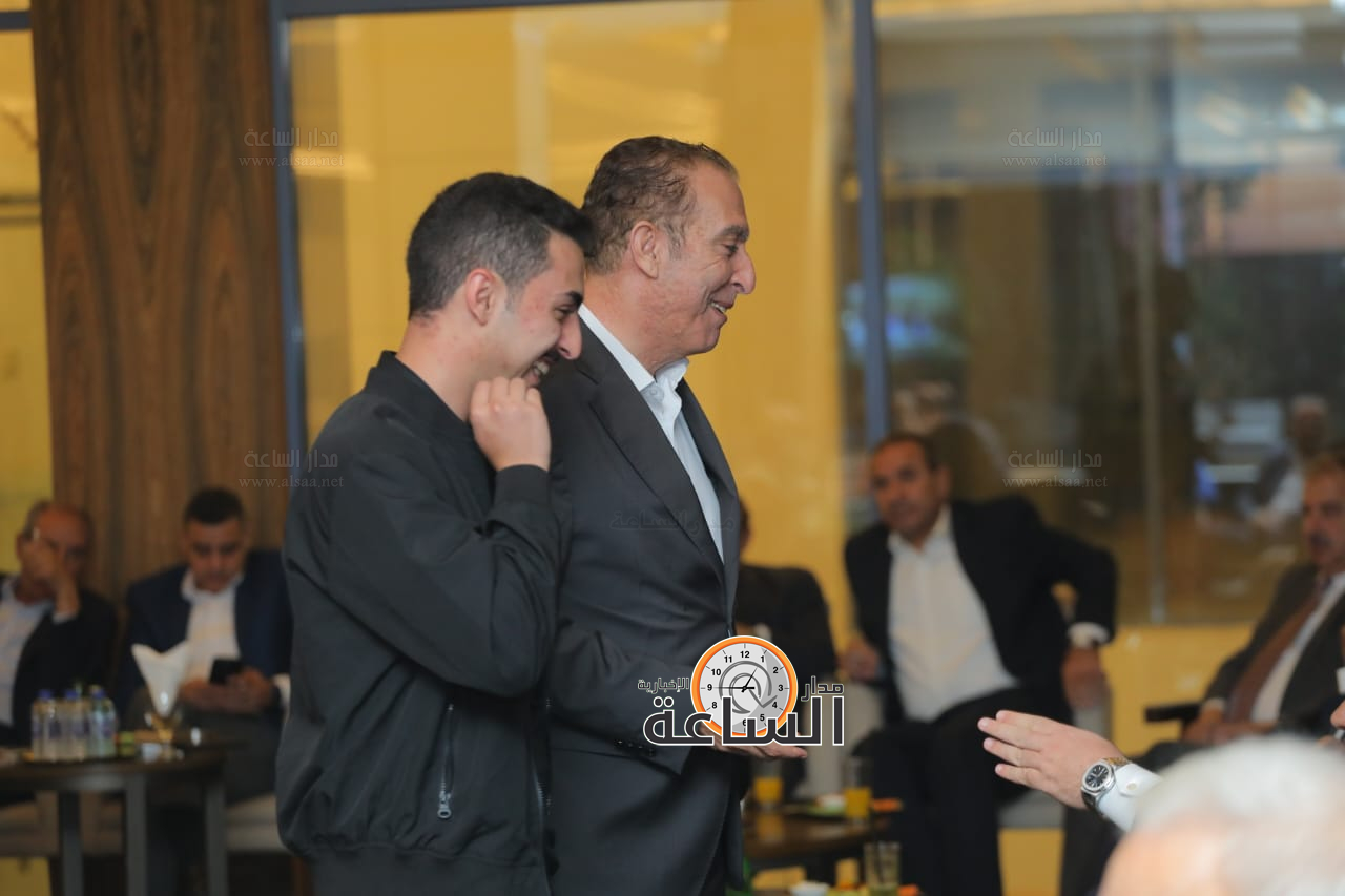 Madar Al-Saa Images 0.44549213130072585