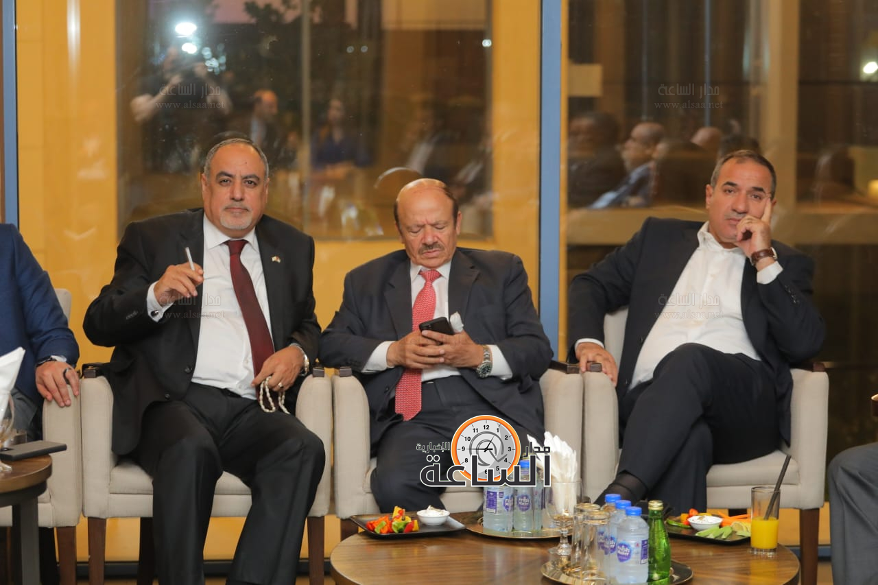 Madar Al-Saa Images 0.8653577885171087