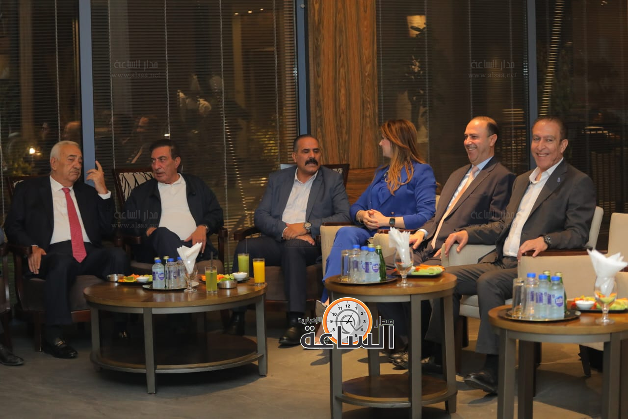 Madar Al-Saa Images 0.24285191515123628