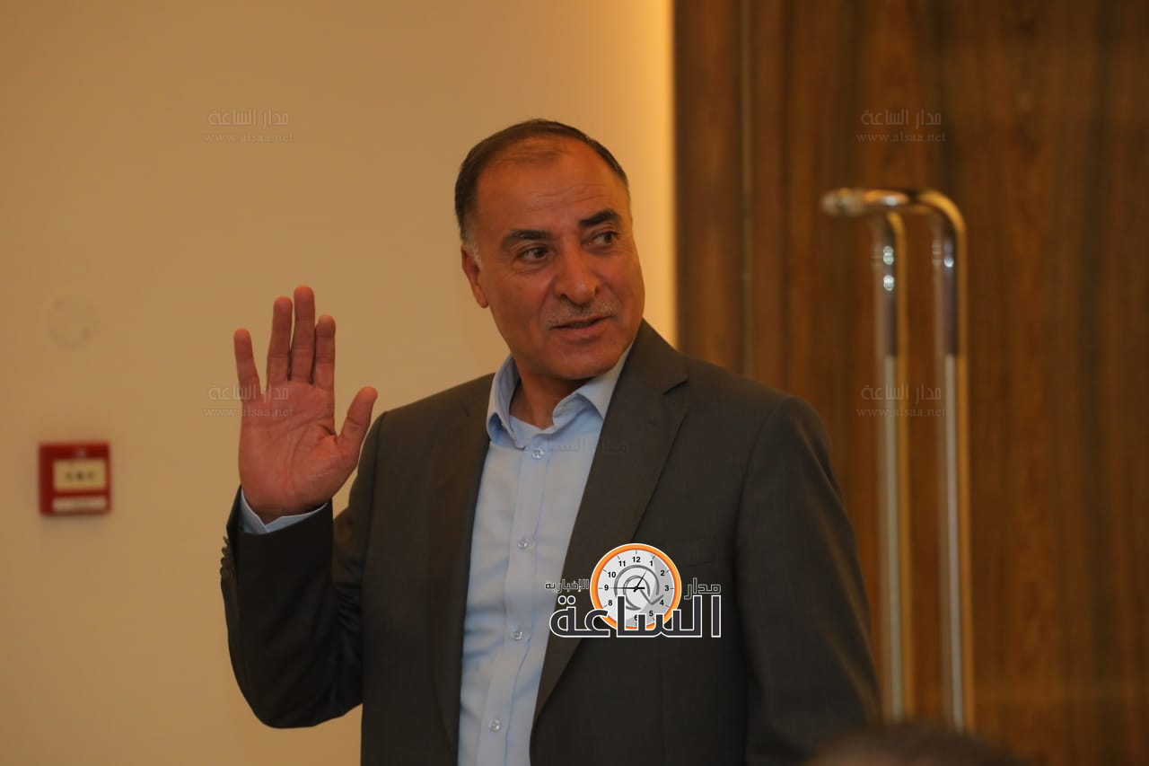 Madar Al-Saa Images 0.655653629744855