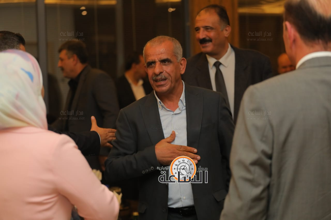 Madar Al-Saa Images 0.20230339092646132