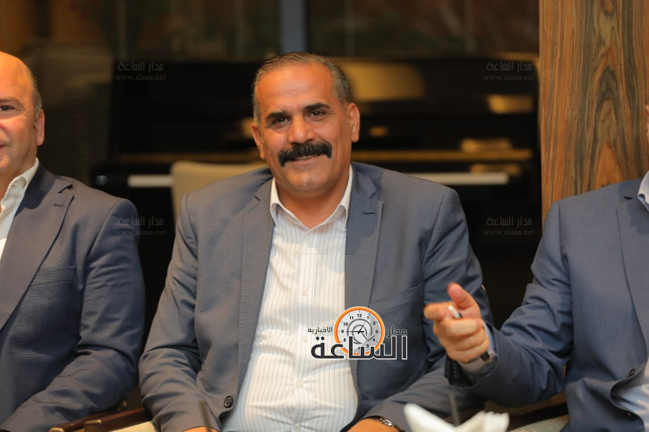 Madar Al-Saa Images 0.48770794662687567