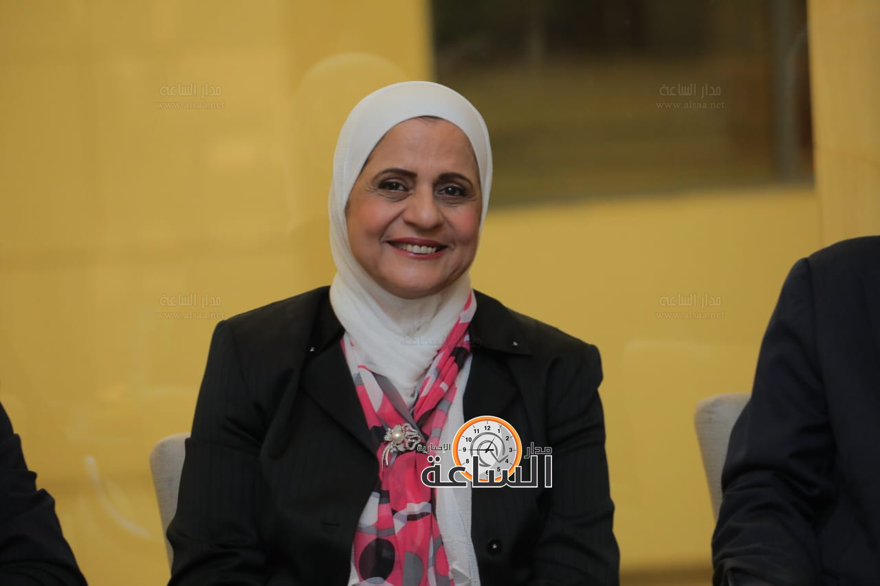 Madar Al-Saa Images 0.6308807372615912