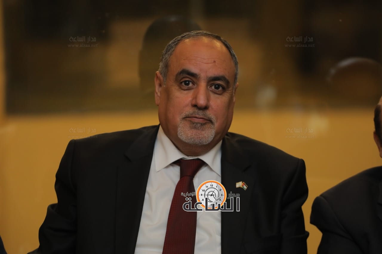 Madar Al-Saa Images 0.48555305372862634