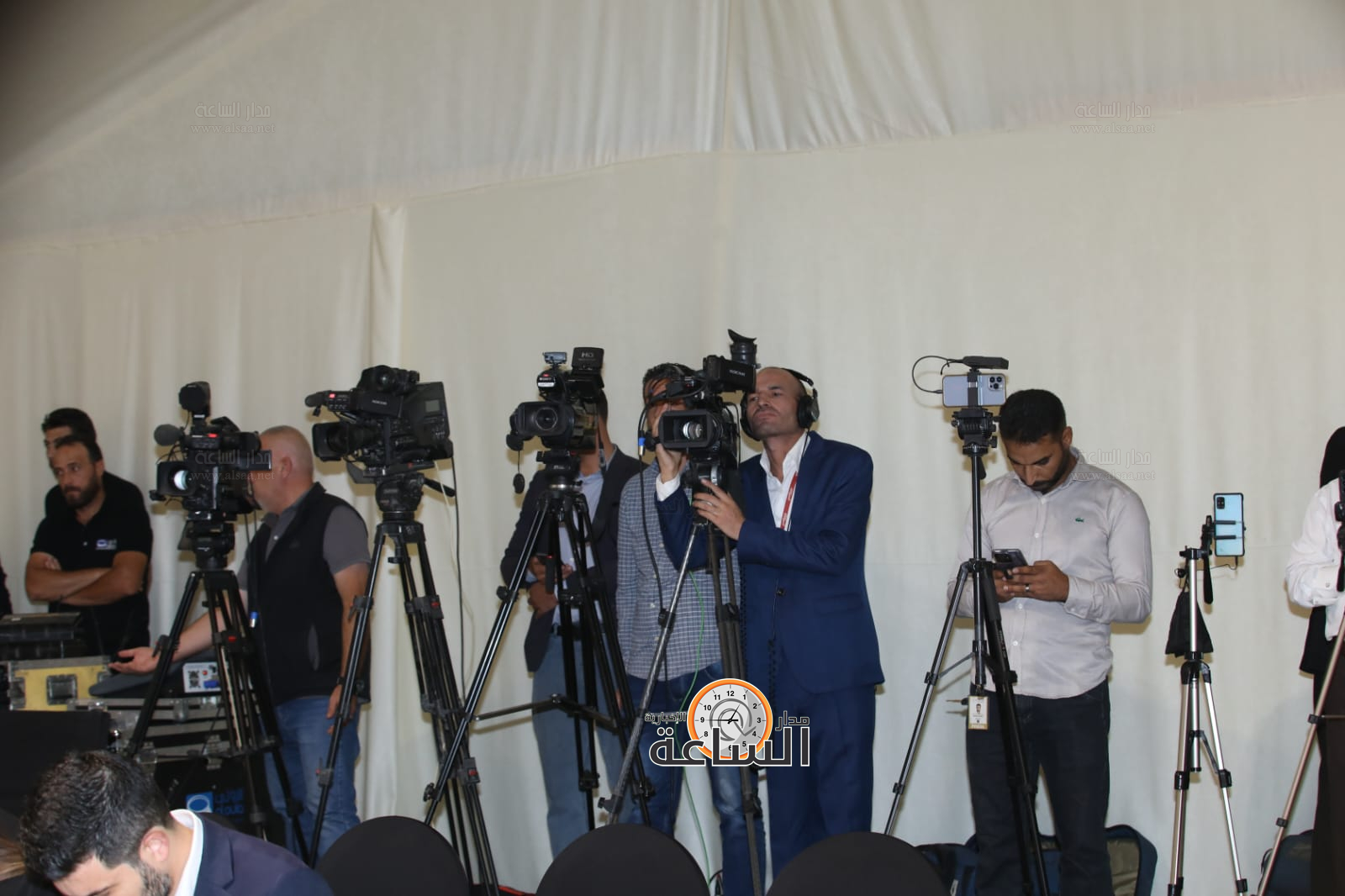 Madar Al-Saa Images 0.08860408407753573