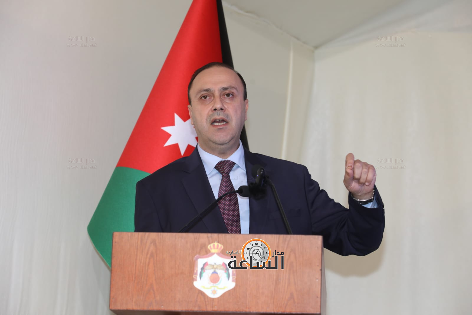 Madar Al-Saa Images 0.24719850933547138