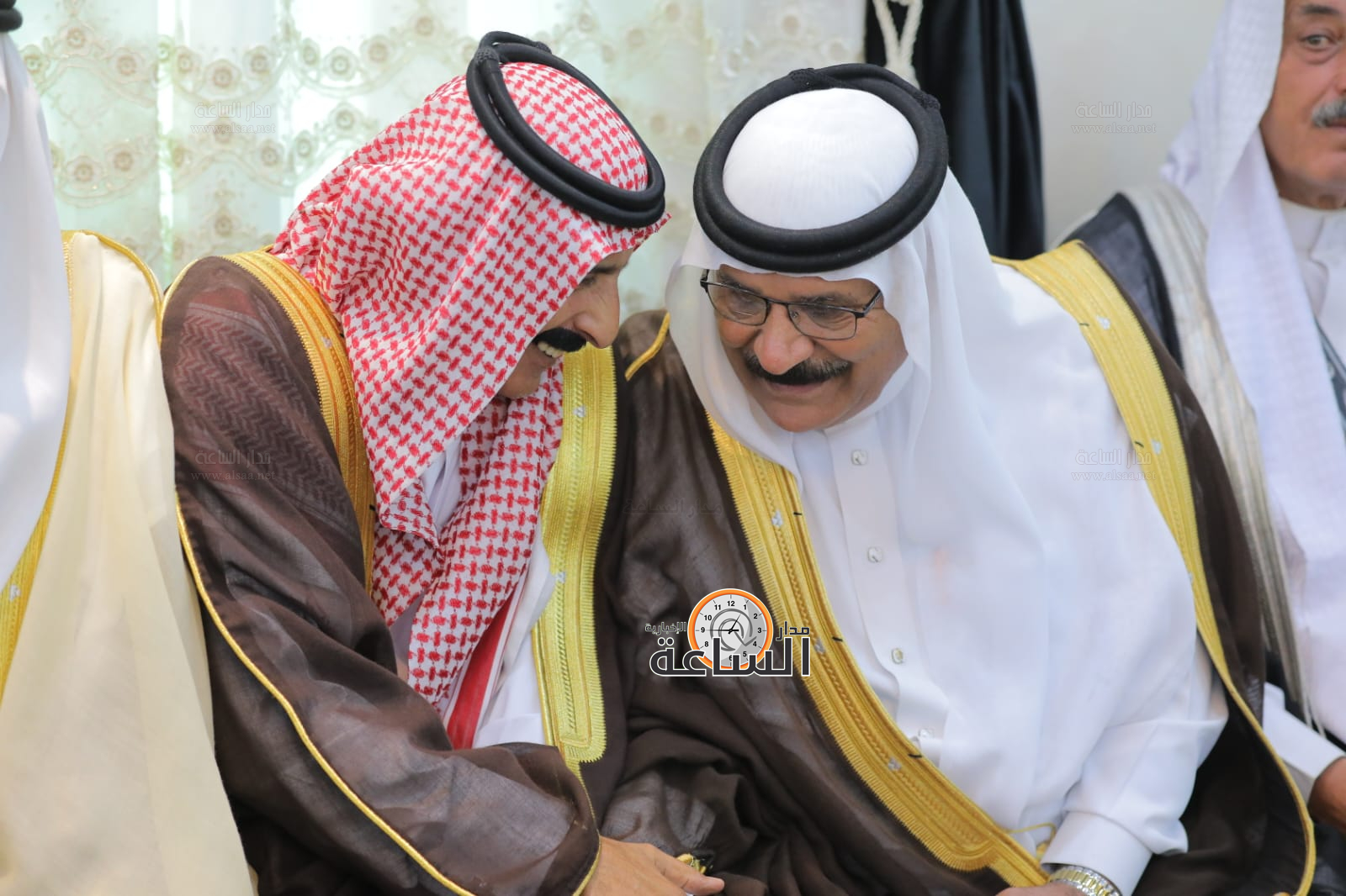 Madar Al-Saa Images 0.3717064648550541