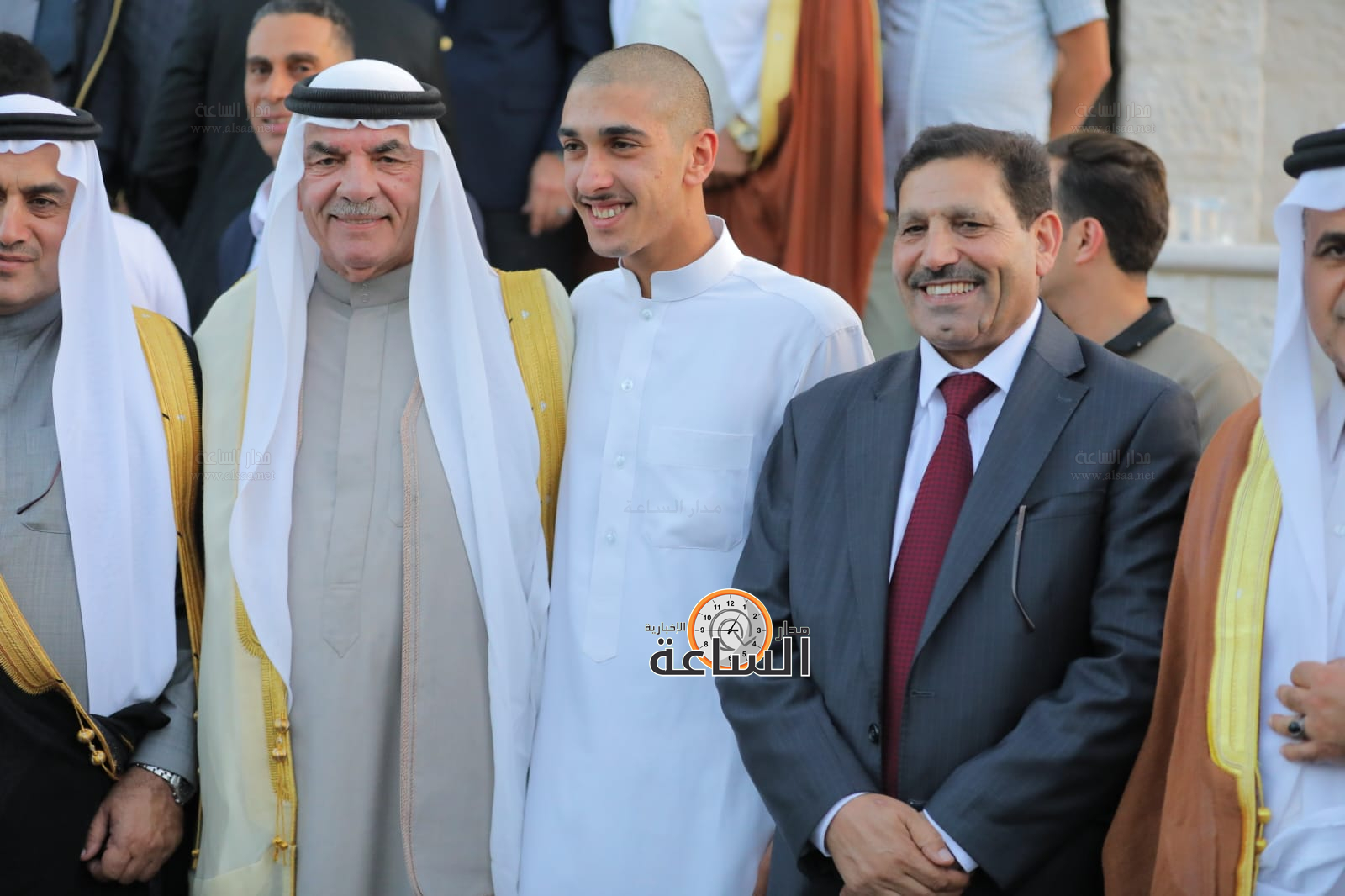 Madar Al-Saa Images 0.973551178575021