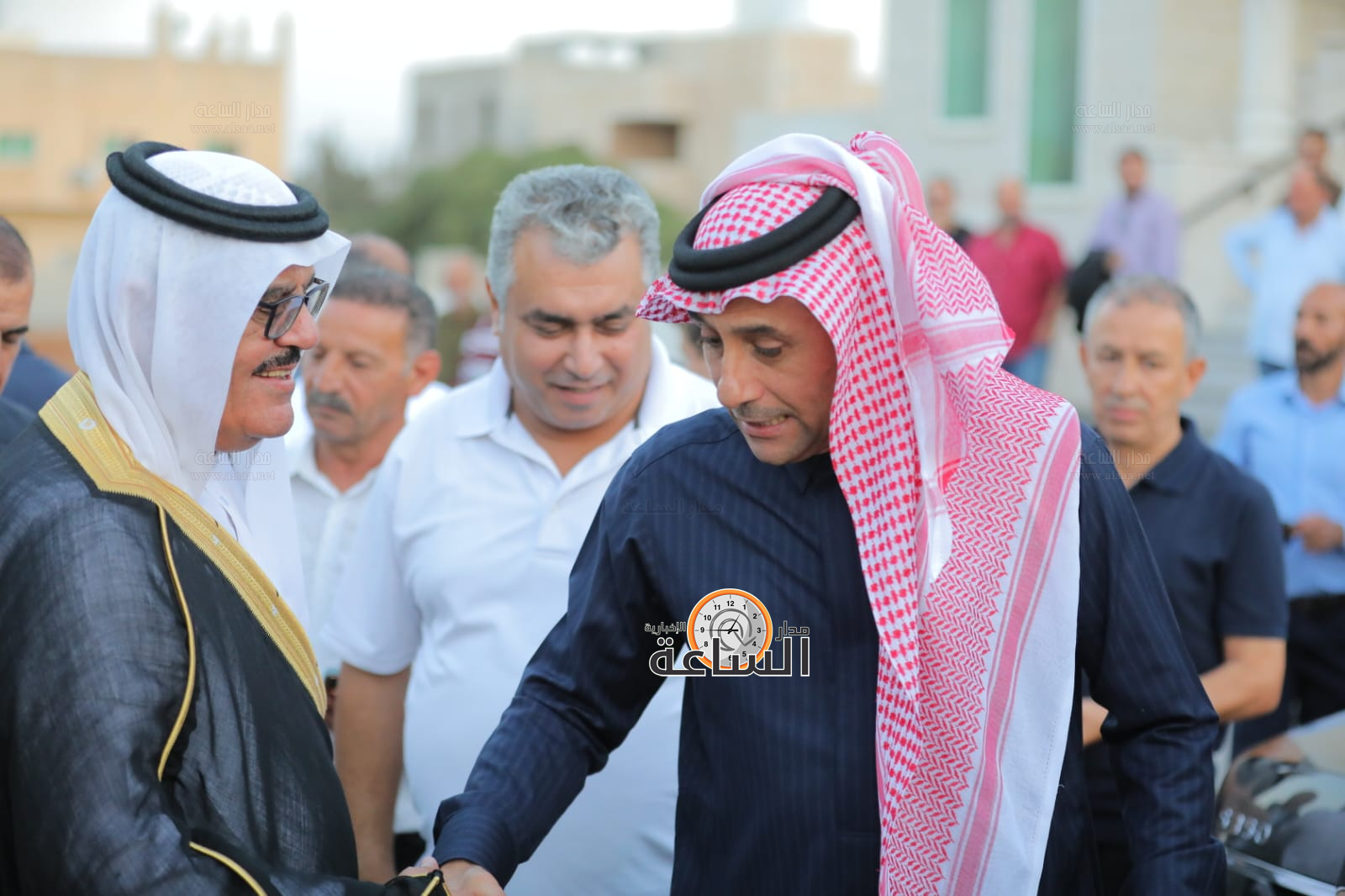 Madar Al-Saa Images 0.5136866605708257