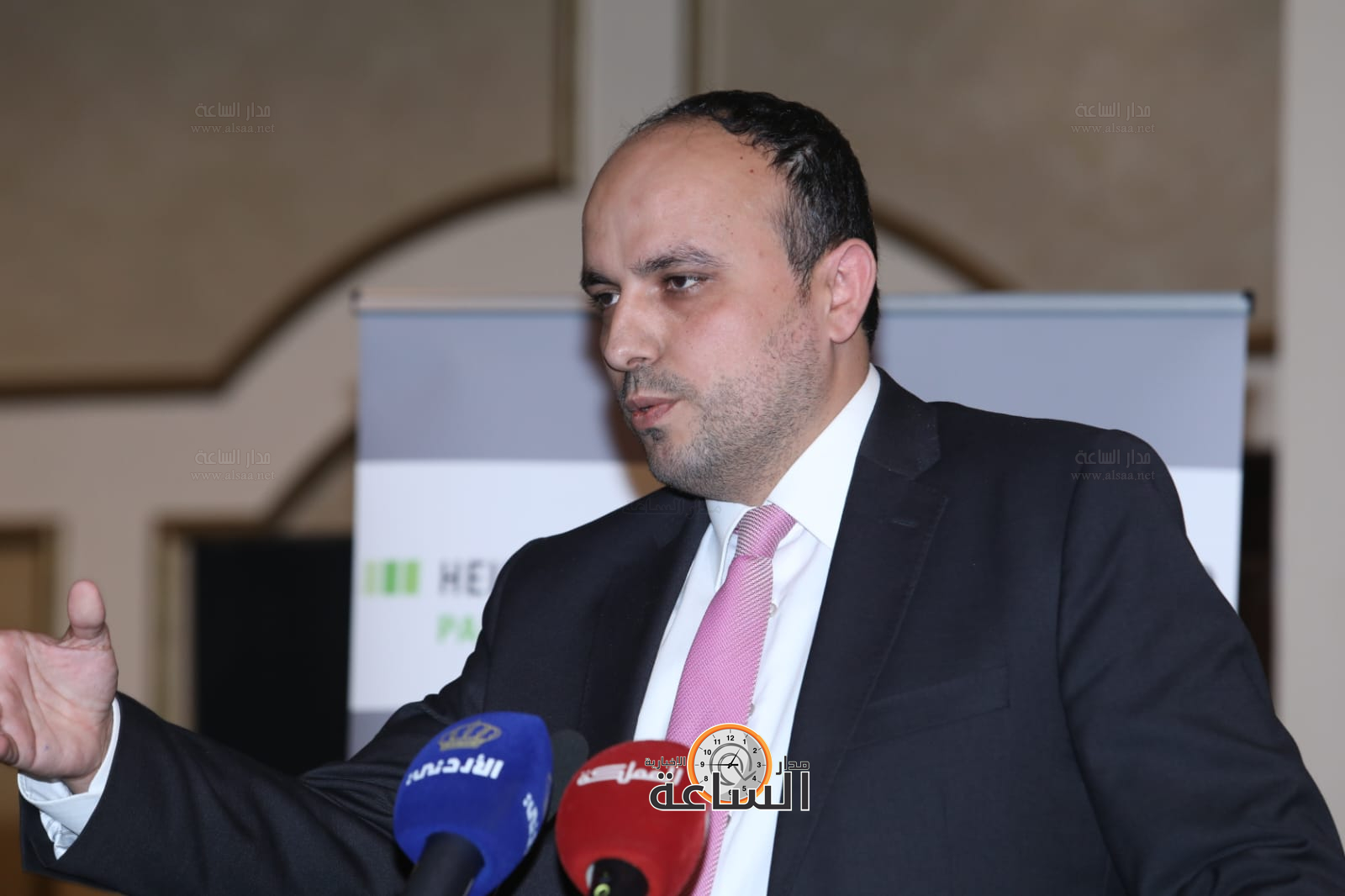 Madar Al-Saa Images 0.662250022601439