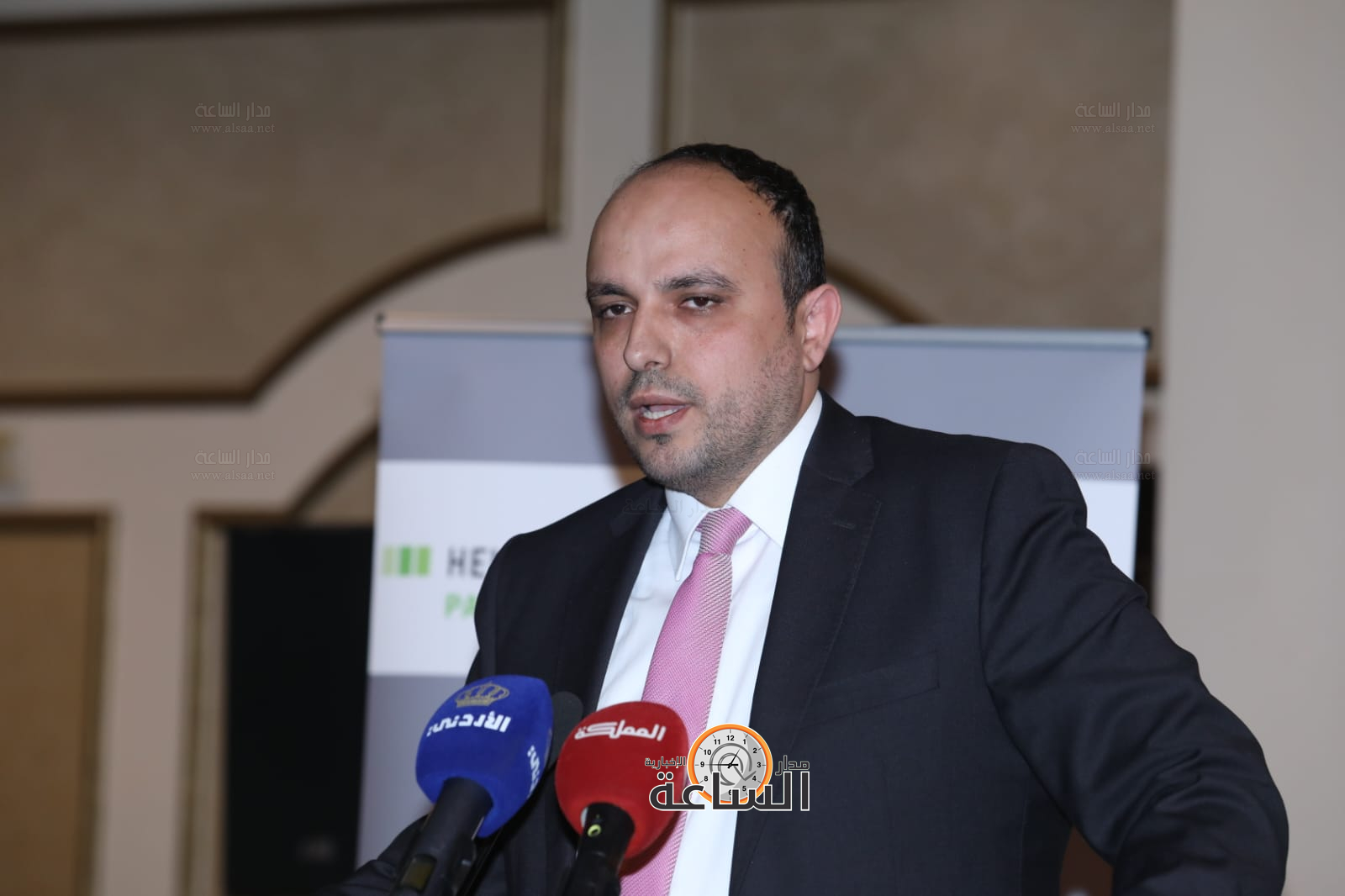 Madar Al-Saa Images 0.9300871157567694