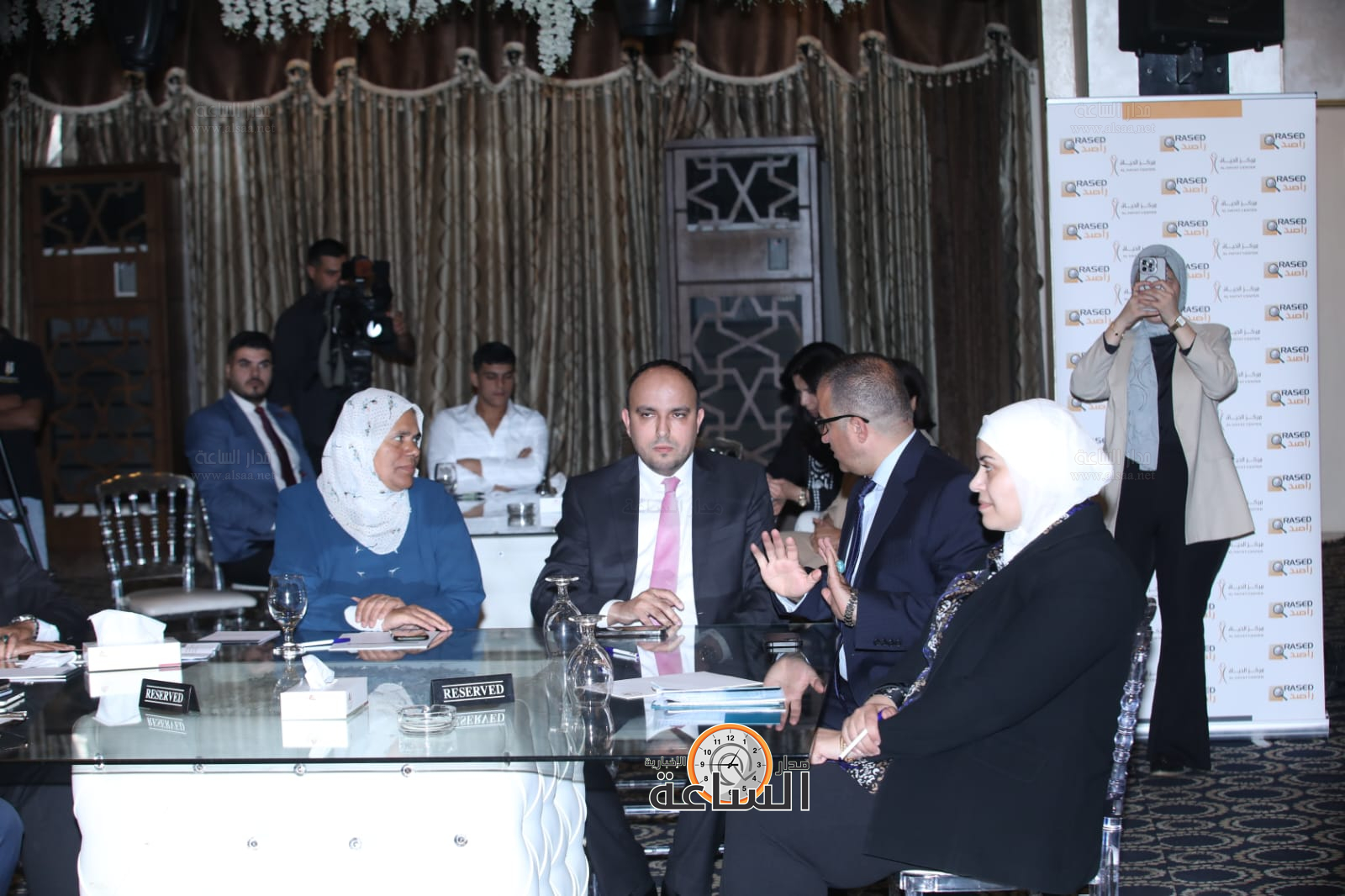 Madar Al-Saa Images 0.24359858231894793