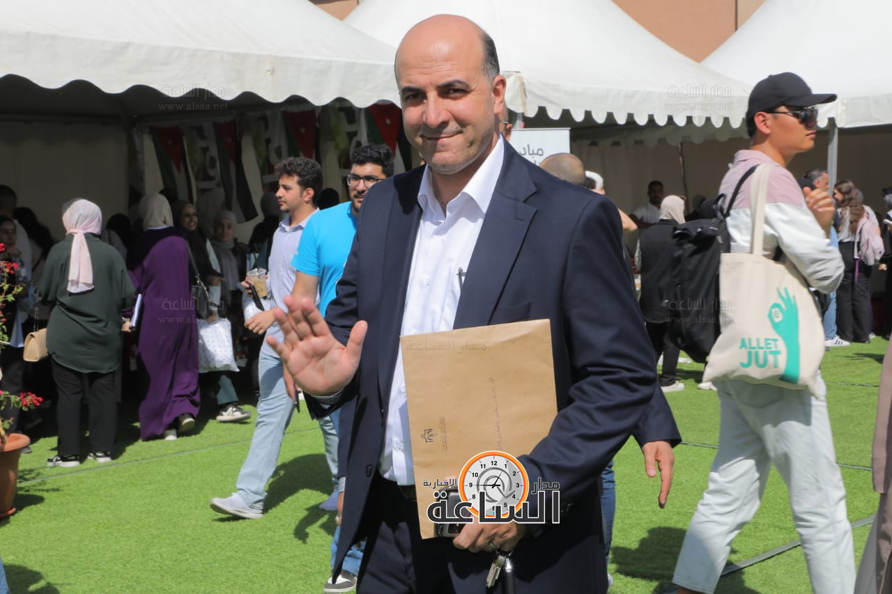 Madar Al-Saa Images 0.4728472897289171