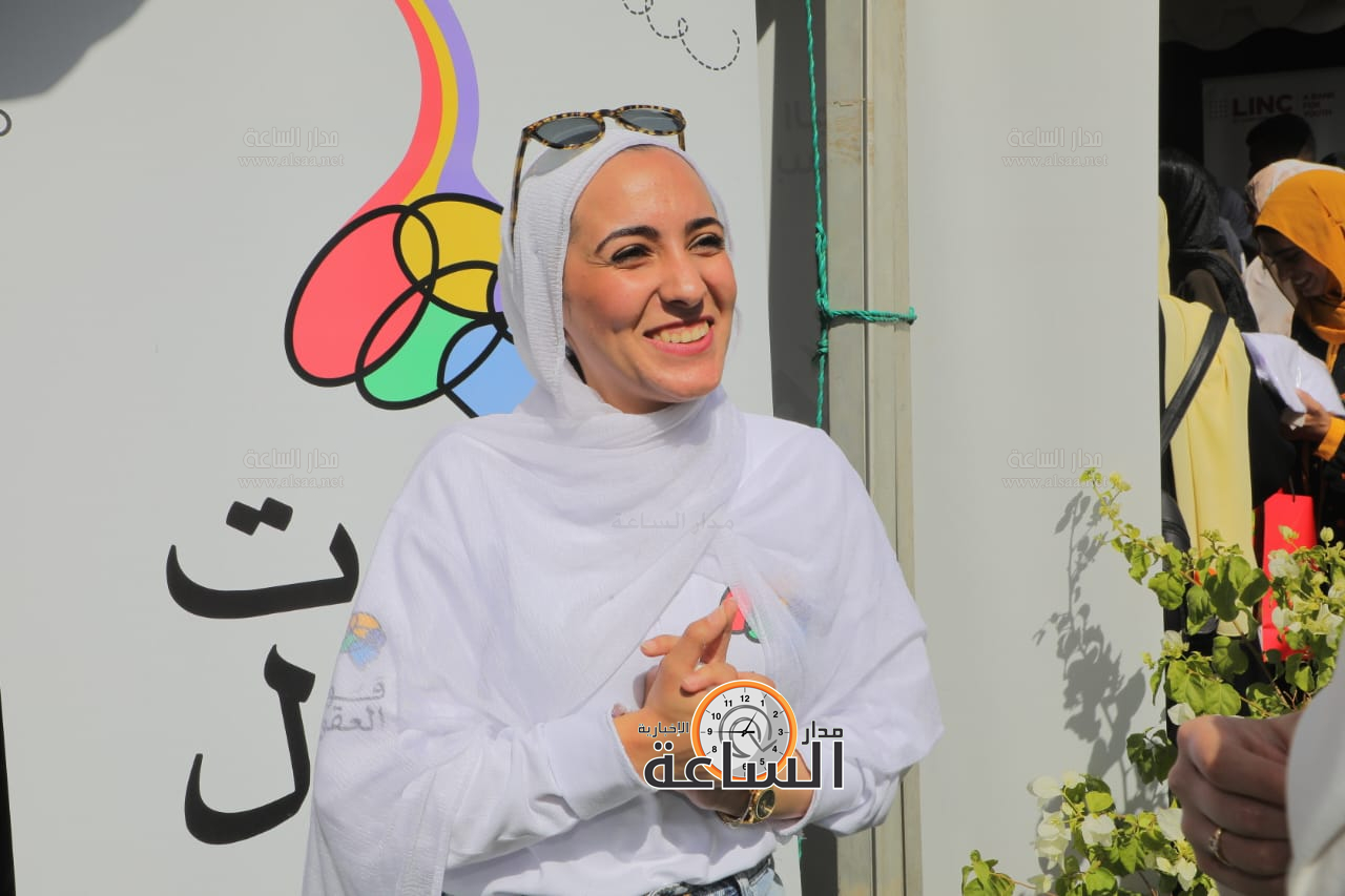 Madar Al-Saa Images 0.6392795913501015