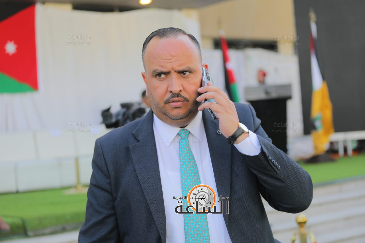 Madar Al-Saa Images 0.9912620749962029