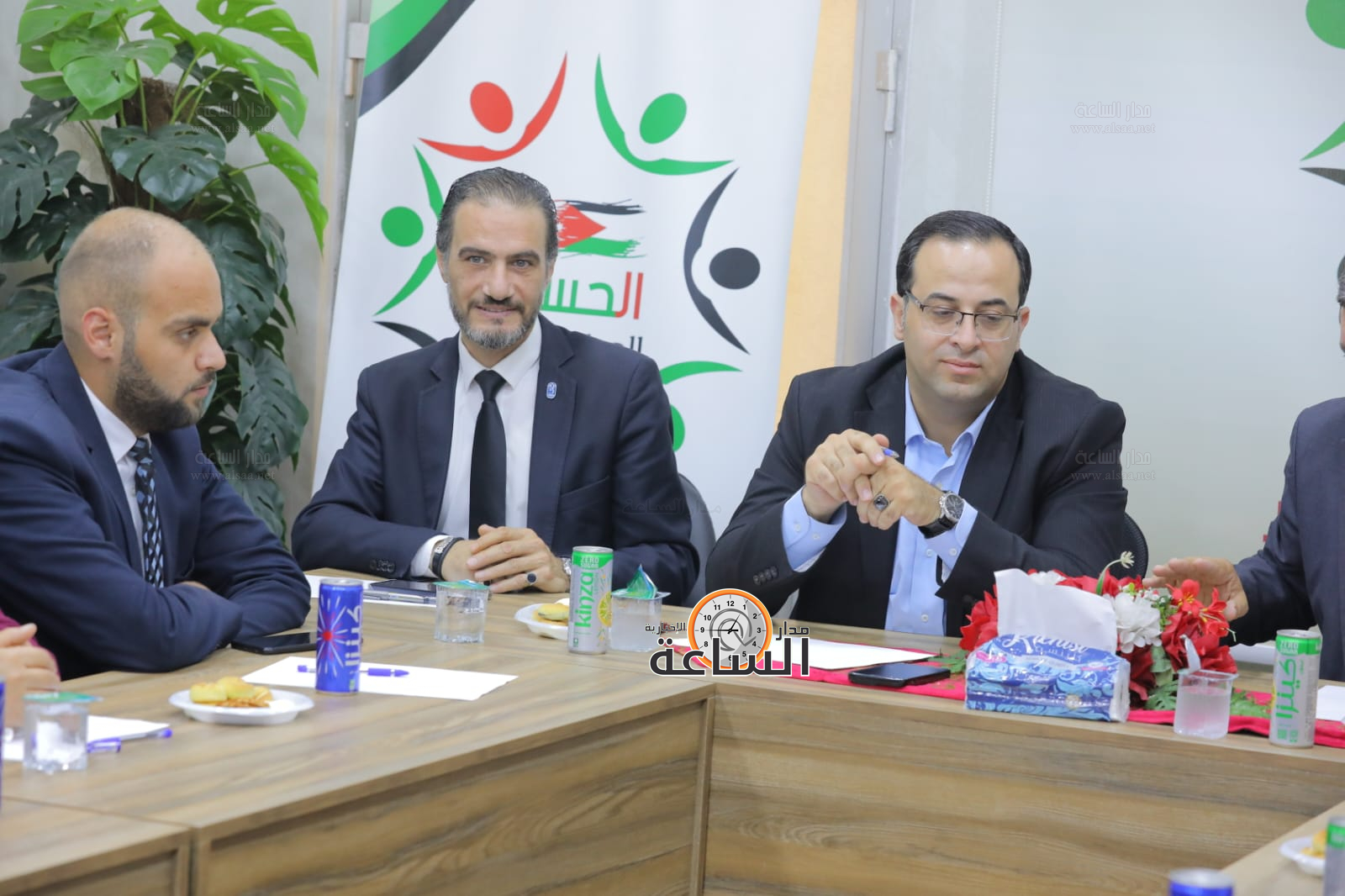 Madar Al-Saa Images 0.38852191512720924