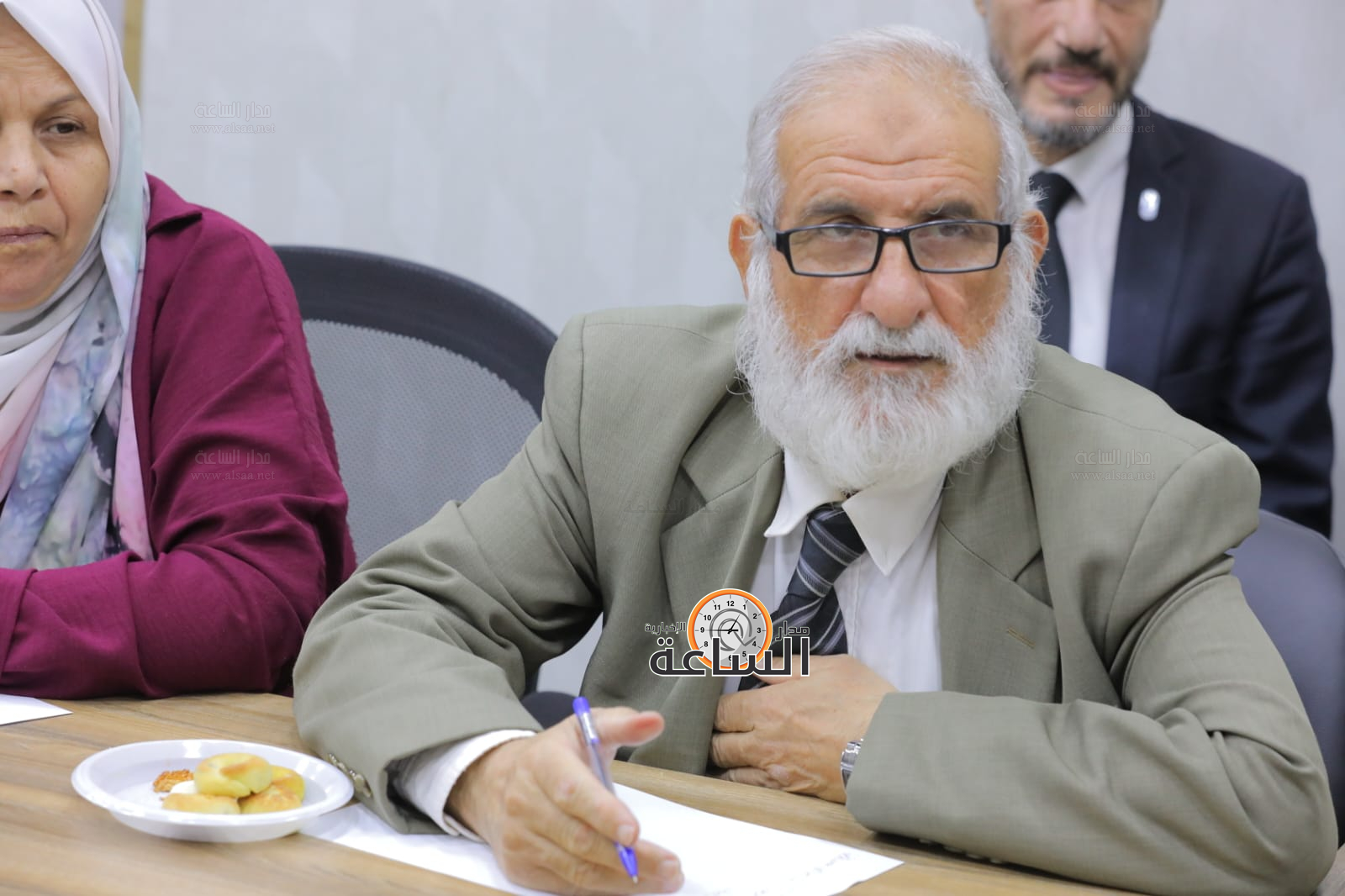 Madar Al-Saa Images 0.5087571517368934