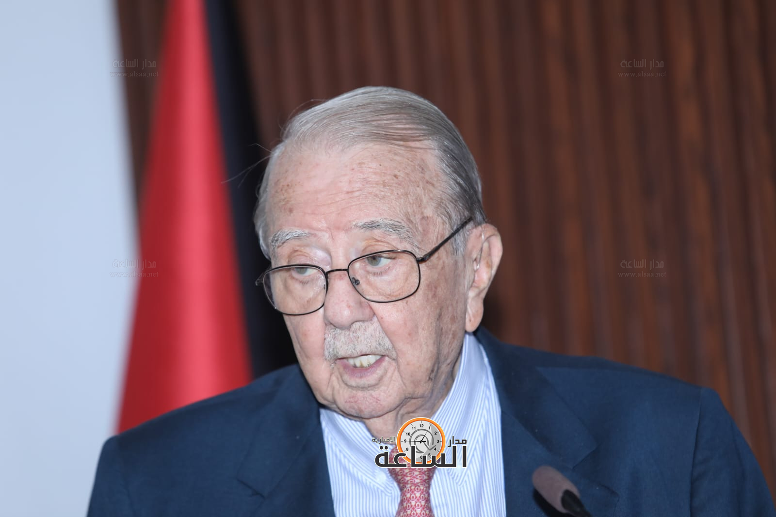 Madar Al-Saa Images 0.1235687341738787