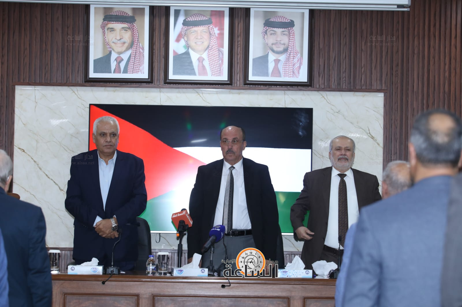 Madar Al-Saa Images 0.792037584180908