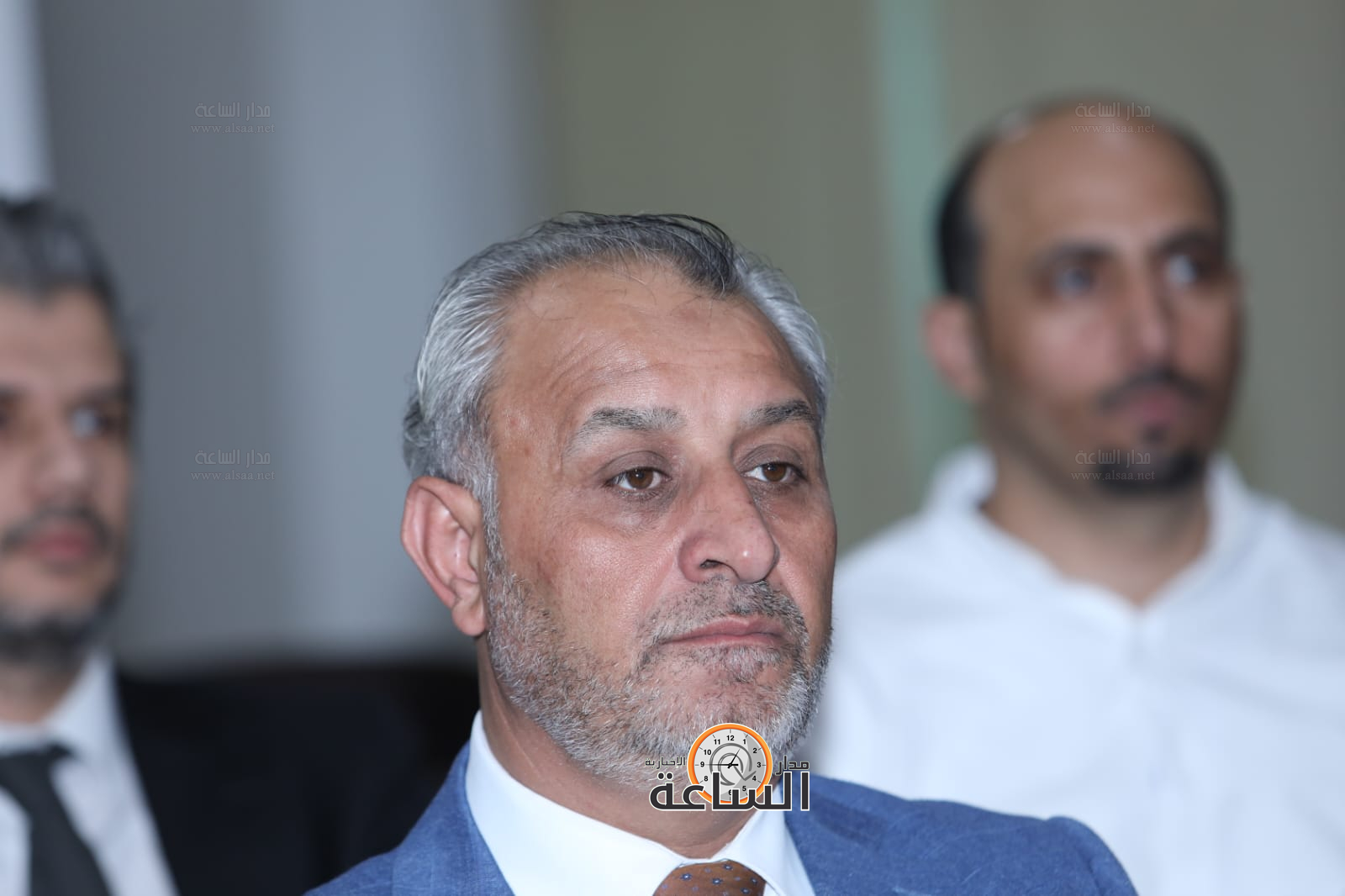 Madar Al-Saa Images 0.7454235304489678