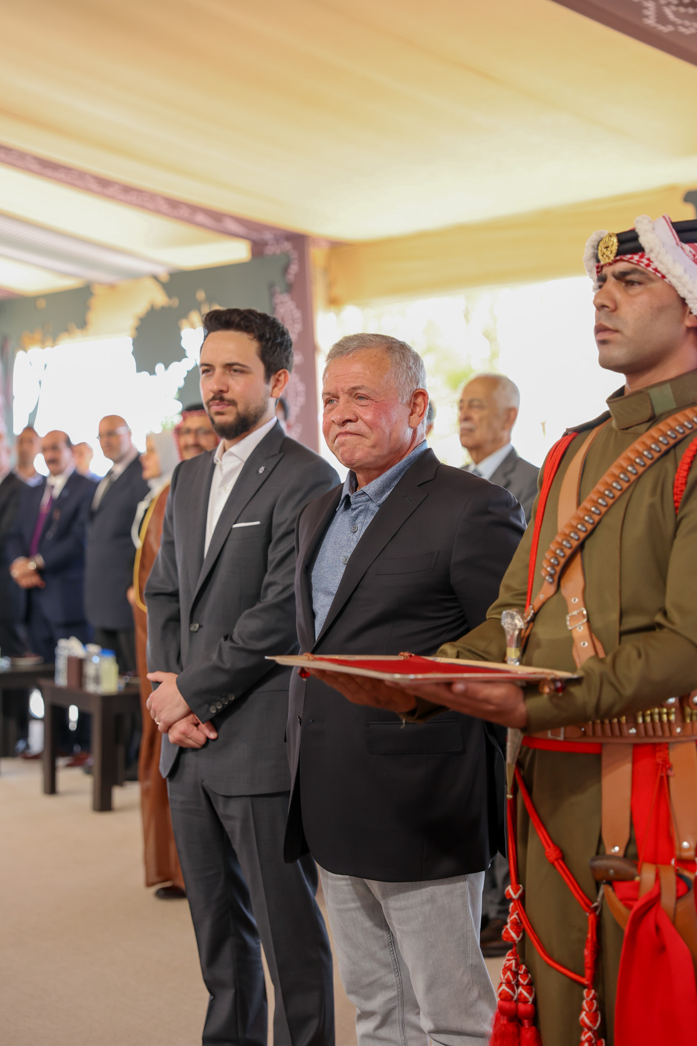 Madar Al-Saa Images 0.6212107168101175