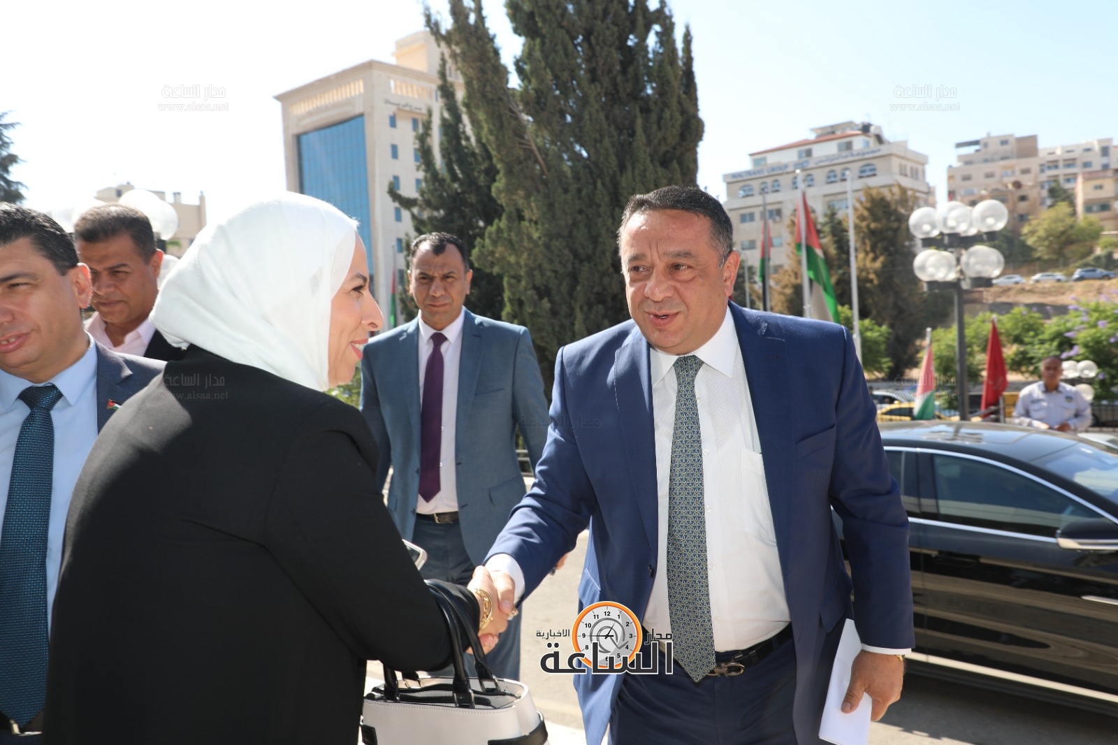 Madar Al-Saa Images 0.014865048063185338