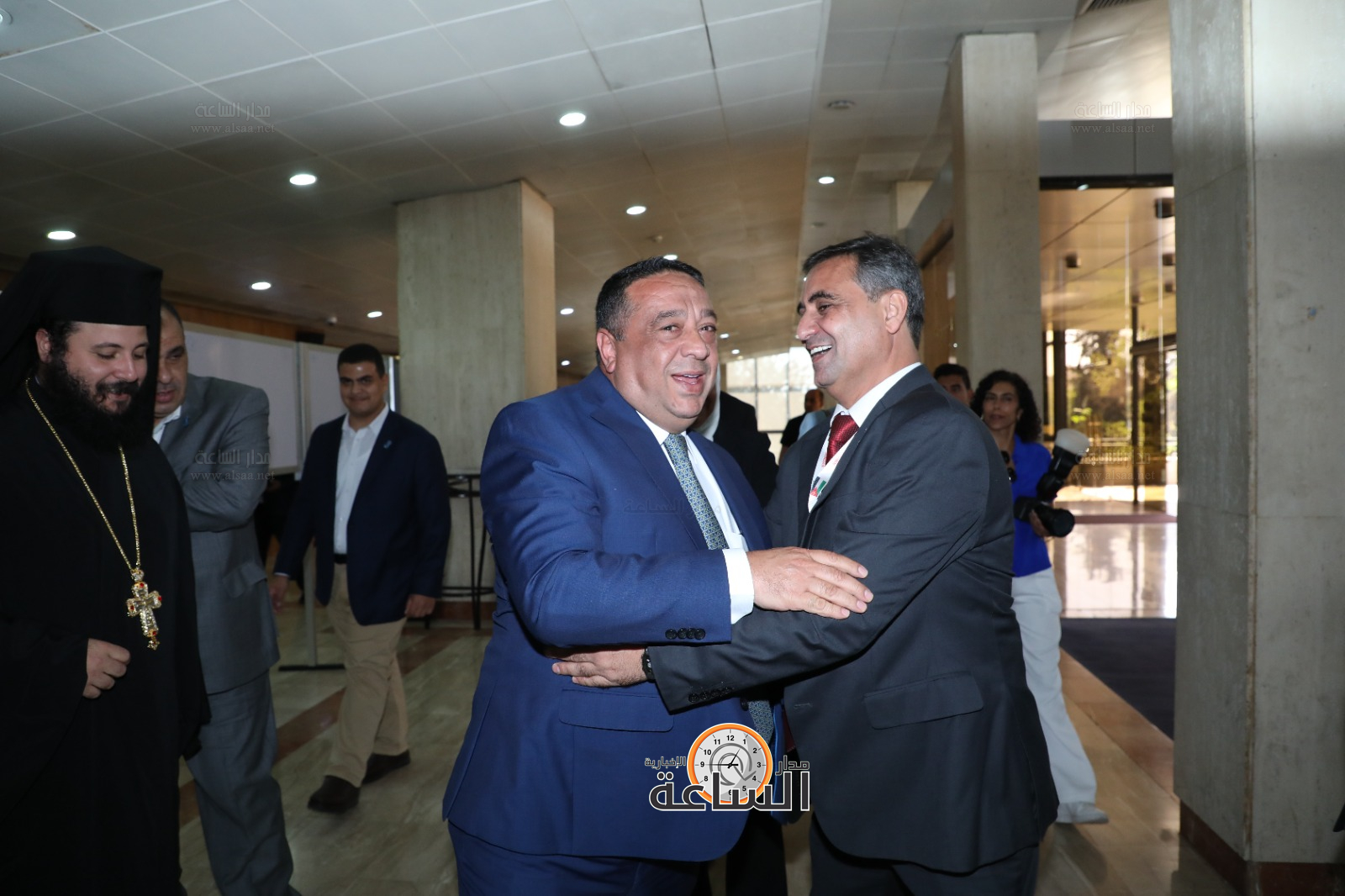 Madar Al-Saa Images 0.12344676306639202