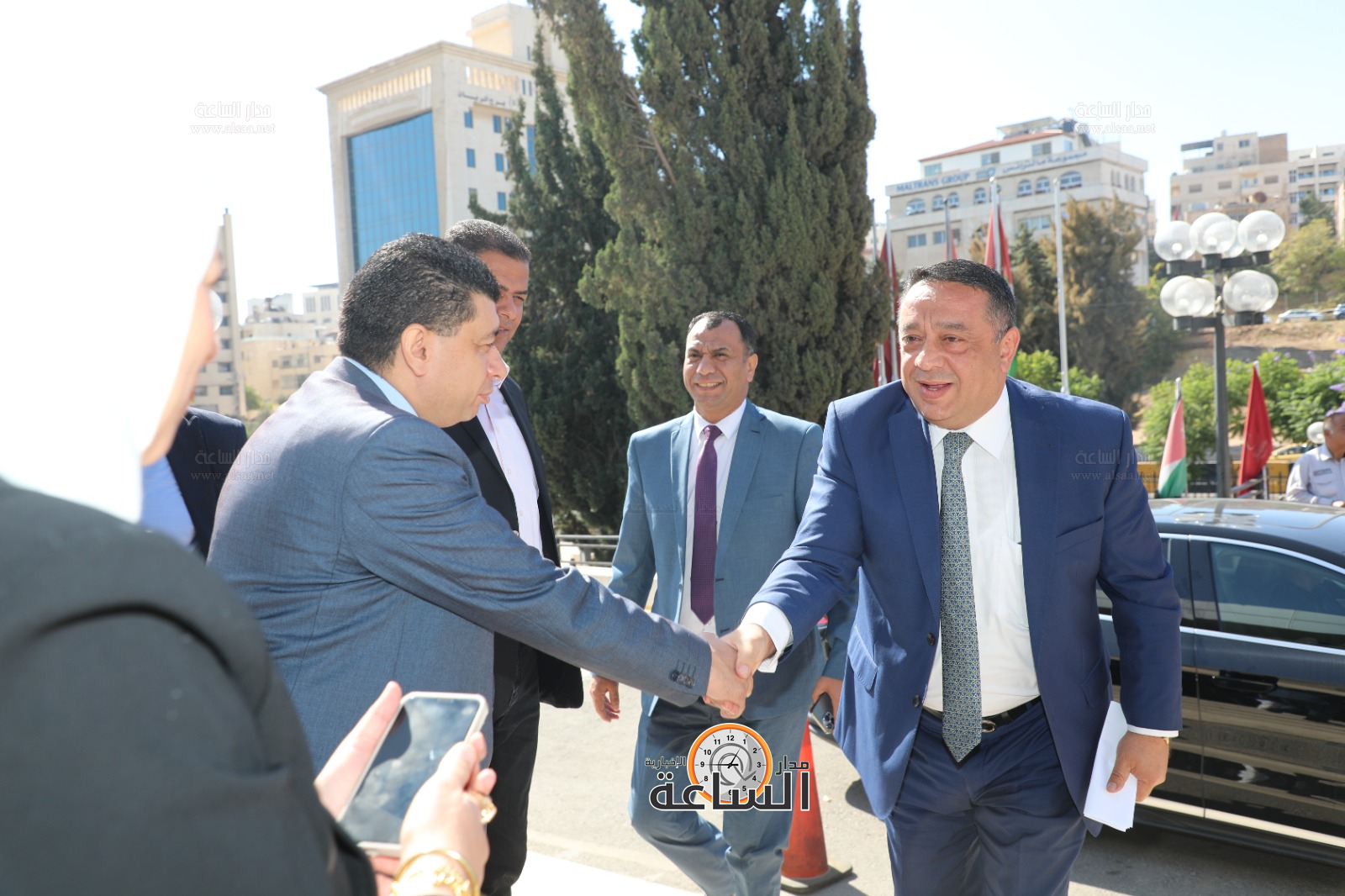 Madar Al-Saa Images 0.916637210196833