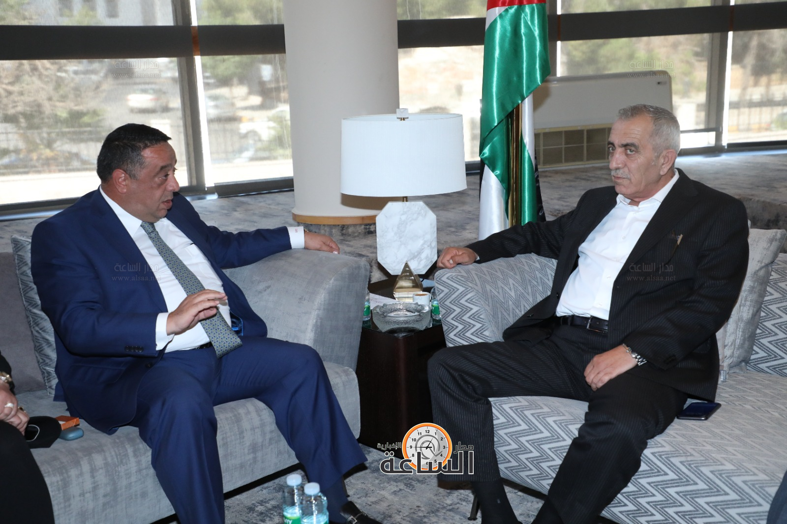 Madar Al-Saa Images 0.028993179419799064