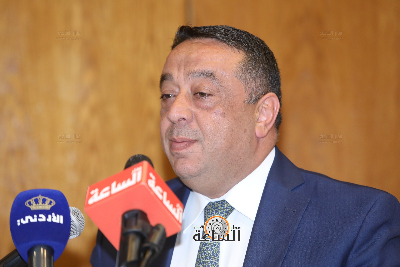 Madar Al-Saa Images 0.5675546314900806