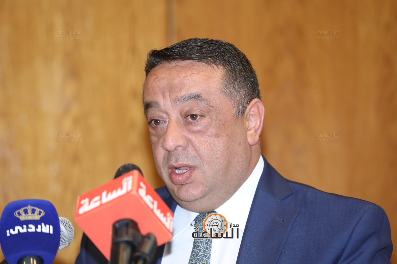 Madar Al-Saa Images 0.3733445547509673