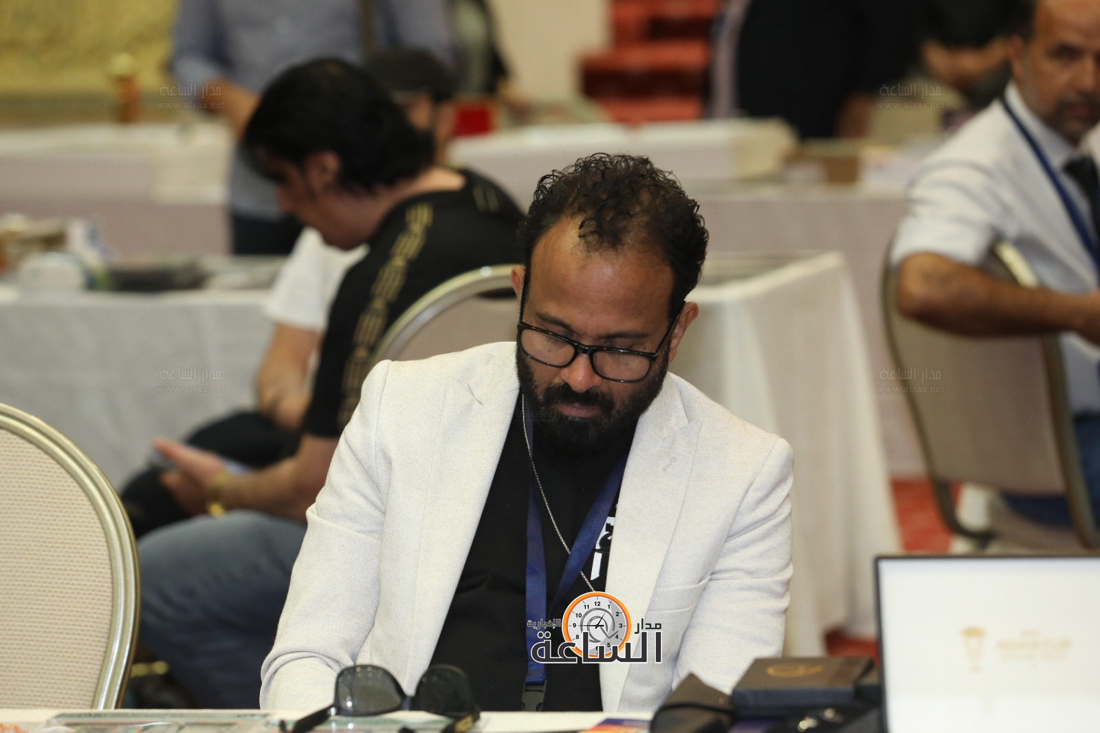 Madar Al-Saa Images 0.451146503477061