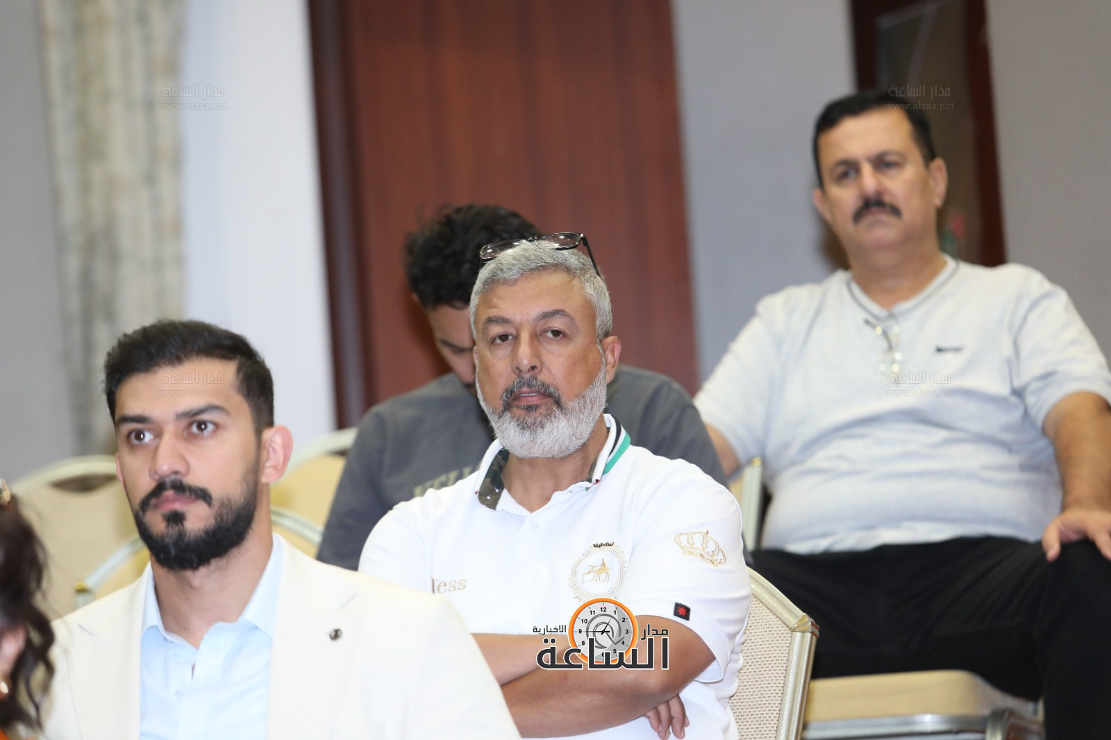 Madar Al-Saa Images 0.00023304239935861837