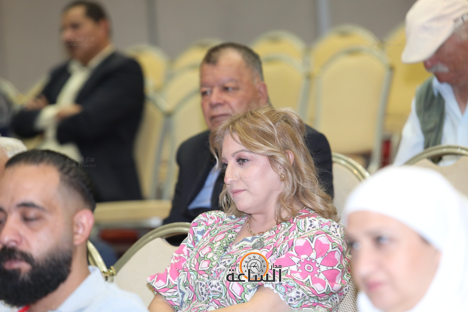 Madar Al-Saa Images 0.17051093865604483