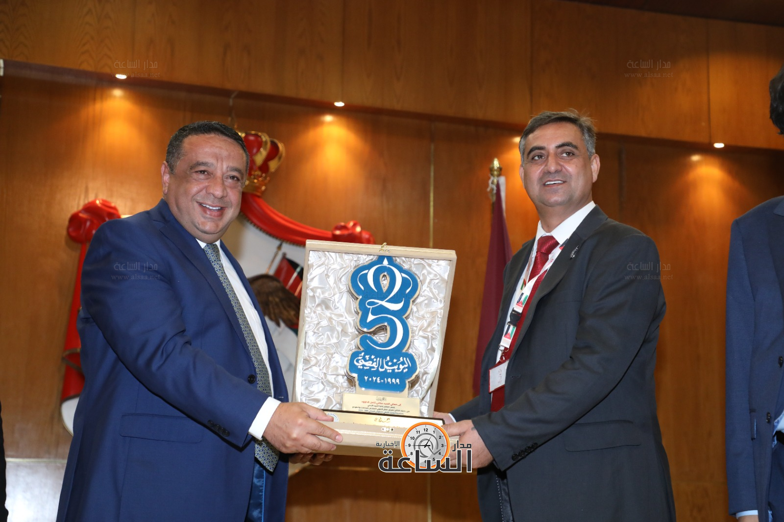 Madar Al-Saa Images 0.7675699557257574