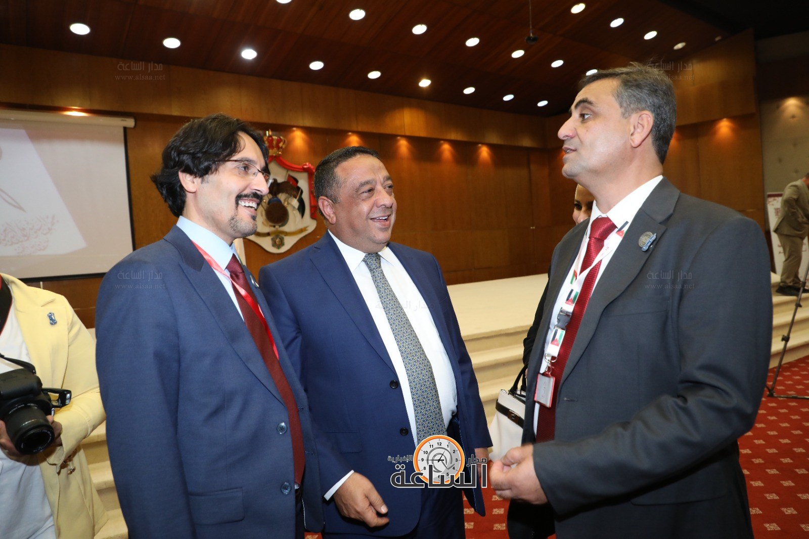 Madar Al-Saa Images 0.6809242507174222