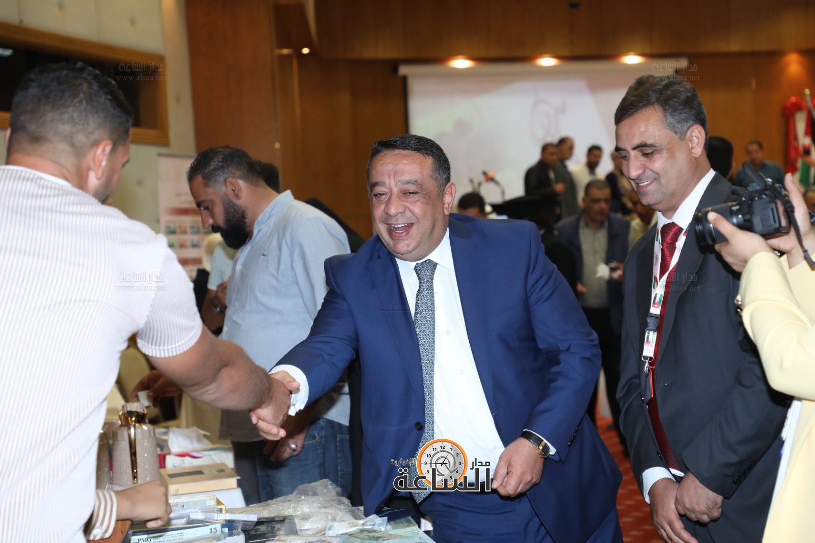 Madar Al-Saa Images 0.4711398567283518