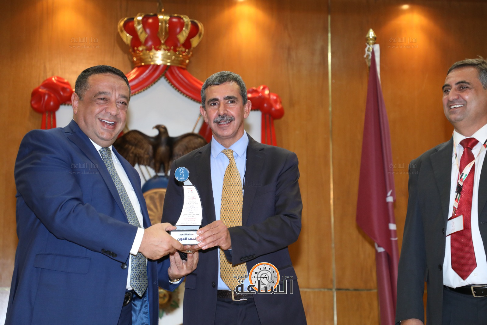 Madar Al-Saa Images 0.48578127667528426