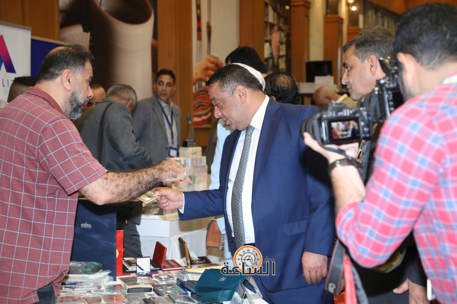 Madar Al-Saa Images 0.4613923960976074