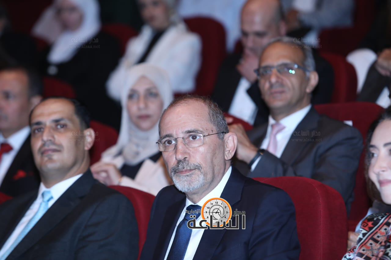 Madar Al-Saa Images 0.15697746157702608