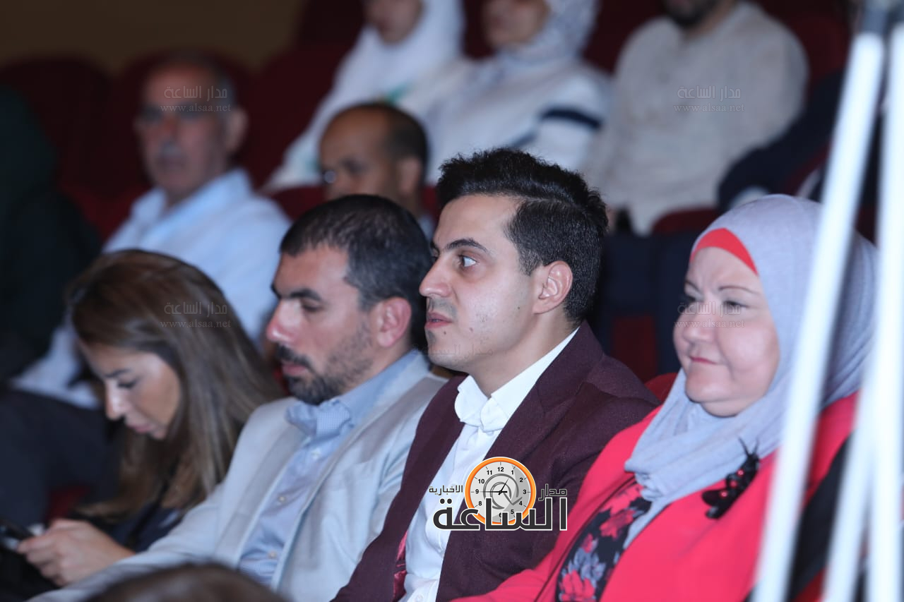 Madar Al-Saa Images 0.5693072622644444